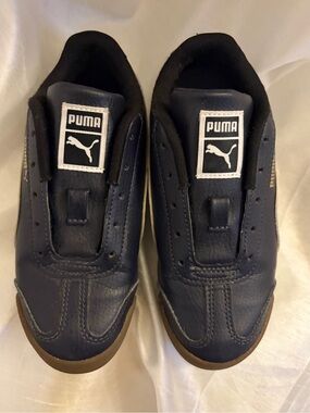 Puma Men's Navy Leather Sneakers with Gum Sole